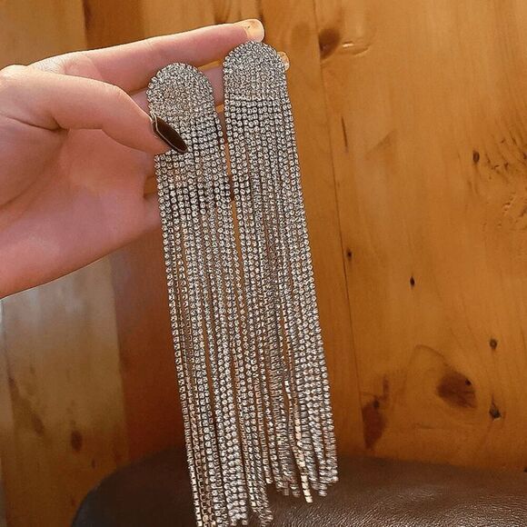 NWOT Bohemia Long Tassel Crystal Drop Earrings - Super Sparkly Festival Fancy - - Picture 5 of 5